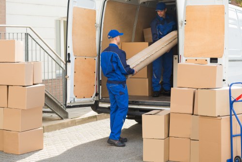 Moving truck service for homes in Poplar